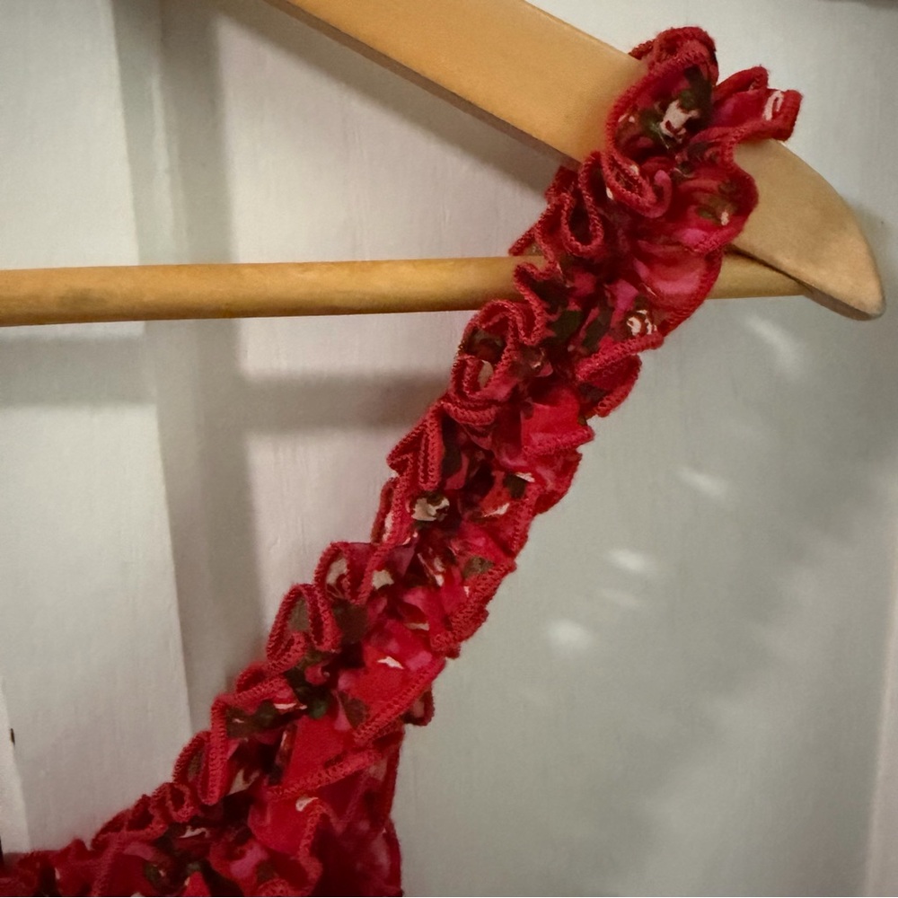 GANNI Pleated Raffled Georgette Flounce Strap, Red Floral Midi Dress Size 36 (S) - Picture 9 of 10
